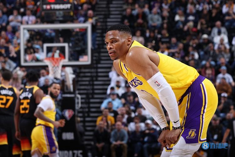 欧冠改制后连续3场破门最年轻榜单：17岁卡尔居首，姆巴佩次席（欧冠改制后连续3场进球最年轻球员榜：17岁卡尔领跑，姆巴佩第二）