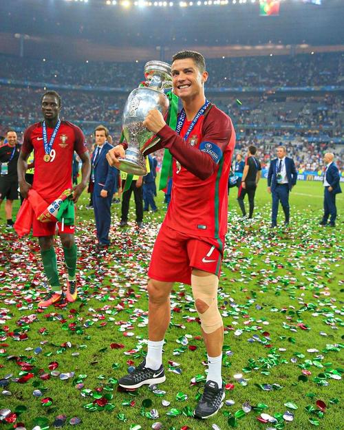 梅州众将：不管未来怎样都要打好最后一场，拼出个保级机会（梅州将士：无论前路如何，最后一战也要搏出保级希望）