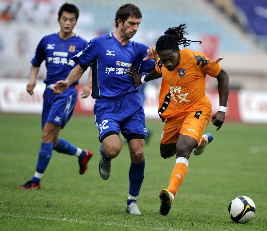 “大虾队”莫克姆拖欠工资已超31.6万镑，已经停止一线队运营（莫克姆“大虾队”拖欠薪资逾31.6万英镑，一线队已停摆）