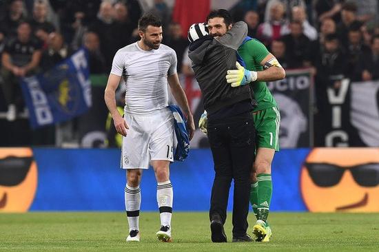 拒绝续约！武汉三镇顶薪留不住前恒大国脚，北京国安有望成新下家